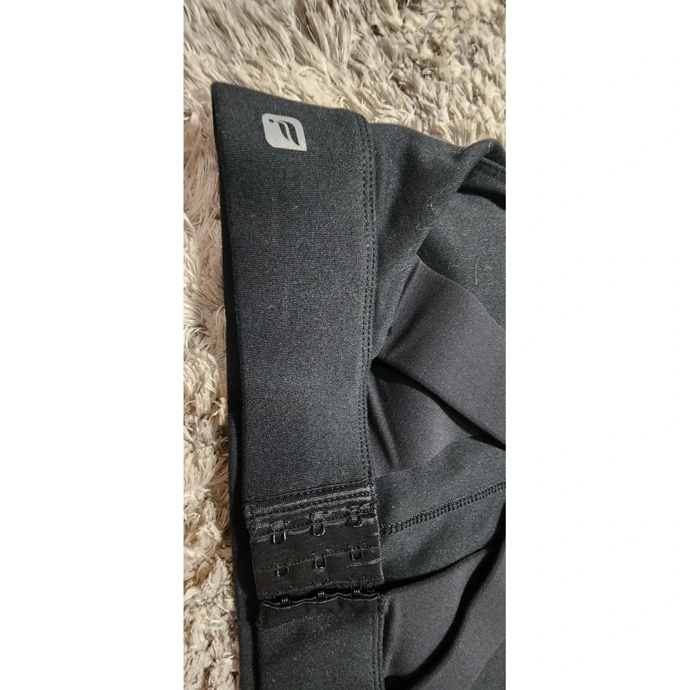 Fabletics High Impact Criss Cross Adjustable Black Strappy‎ Sz Womams Small NWOT